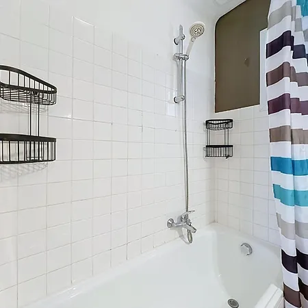 Claire Joie By Interhome *
